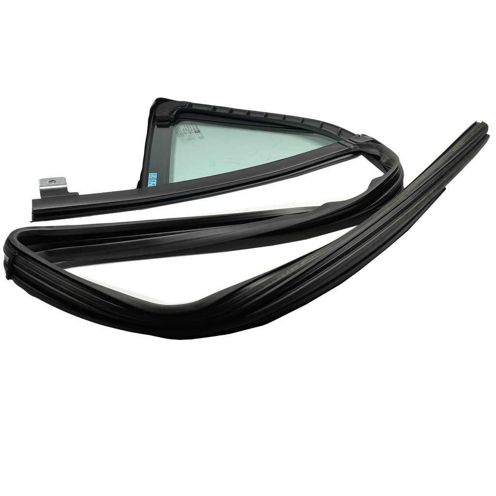 Genuine Vauxhall Mokka Chevrolet Rear Door Quarter Glass With Rubber 	43R 000054