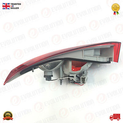 BRAND NEW FORD FOCUS MK3 SALOON / SEDAN REAR INNER LIGHT COMPLETE RIGHT 2012 ON